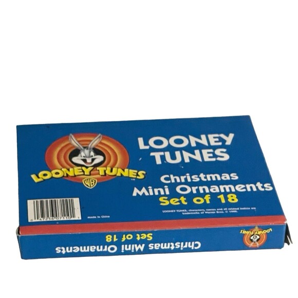 LOONEY TUNES BUGS BUNNY  TAZ TWEETY SET/18 MINI  ORNAMENTS WARNER BROTHERS - Picture 7 of 9